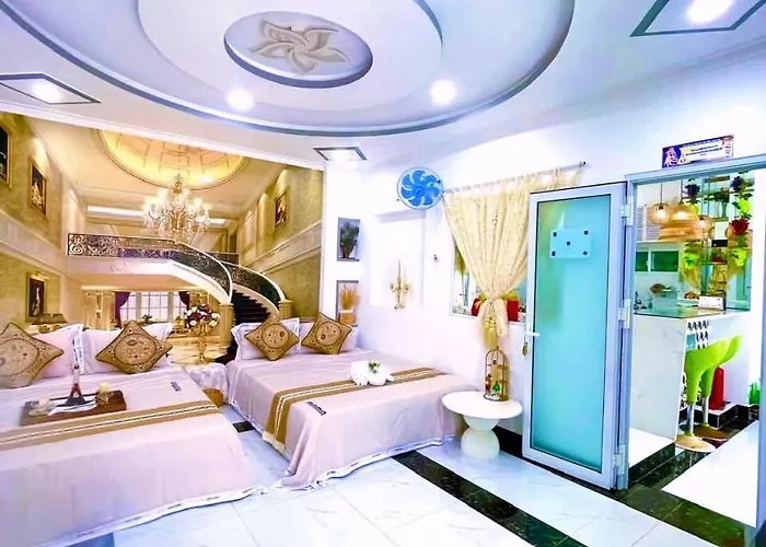Hoàng Nga 2 Khách sạn *