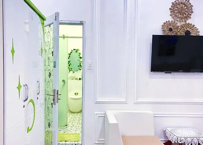 Khách sạn Hoàng Nga 2 *